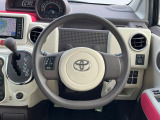 【ステアリングスイッチ】運転中、前方から目線をそらすことなく、オーディオ等の操作が可能な便利機能!安心&快適なドライブを演出してくれます♪