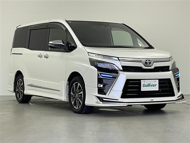 ヴォクシー 2.0 ZS 煌III 修復歴無し
