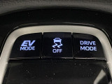 店舗にて現車の確認もいただけますので、お電話で在庫のご確認の上是非ご来店くださいませ!!!