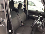 それぞれの分野のプロがお車の悩みや疑問に親身になって対応させていただきます。