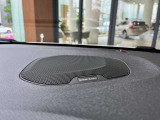 harman/kardon】世界のオーディオファン垂涎のプレミアムサウンドシステムを搭載。原音に近い音場空間を忠実に再現。乗る人すべてに最良の音響体験を提供します
