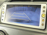 苦手な車庫入れも安心のバックモニター装備☆彡