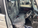 もちろん車内はキレイです♪よりクリーンな状態をキープしたいお客様には『ナノゾーンコート』がおすすめ!新型コロナウイルス対策や、除菌・消臭に効果を発揮し多くの方にご好評いただいております。