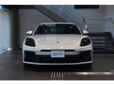 ポルシェセンター 中大阪認定中古車センター/正規ディーラーだからこそ出来る安心、安全、信頼の高品質の車両で御座います。