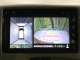 【全方位モニター用カメラ】専用のカメラにより、上から見下ろしたような視点で360度クルマの周囲を確認することができます☆死角部分も確認しやすく、狭い場所での切り返しや駐車もスムーズに行えます。