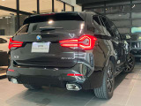 BMWのメカニックによる、100項目の納車前点検エンジン、ミッション、マフラー、電気系統やコンピュータなどを詳細に点検します。交換基準の部品があれば、純正部品を使用し整備した後にお客様にお渡しします。