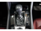 MTモード付。発進時やシフトチェンジ時もストレスなくマニュアル運転を楽しめます♪
