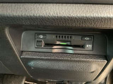 ☆トヨタ認定中古車の安心1 まるごとクリ-ニング☆室内外すみずみまで美しく仕上げています。