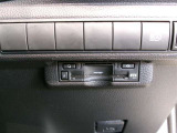 ETC車載器付きです。高速道路の料金所もスムーズに通過できます。