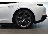 20インチ Panamera Turbo ホイール