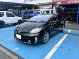 お買い得プリウス入庫しました 車検令和9年2月 ワンセグテレビナビ バックカメラ レザー調シートカバー ハイブリットバッテリーリビルト交換して納車致します お気軽にお問い合わせください。
