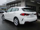 数ある認定中古車の中から群馬BMWプレミアムセレクション前橋をご覧いただきまして誠にありがとうございます。ベテランスタッフがお客様のご質問に丁寧にご回答させていただきますので宜しくお願いします。
