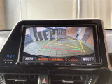 バックモニタ-も装備しております。車庫入れの苦手なお客様、もうご心配いりません。重宝してくれると思います。