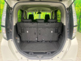 普段のお買い物や通勤、送迎等に十分な荷室スペースを確保しております。セカンドシートを倒すと、大きな荷物の積載も可能です♪