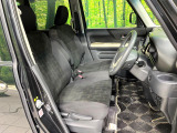 運転席シート廻りは使用感も少なく、良好な状態となっています。丁寧に使われていたことがよくわかりますね。