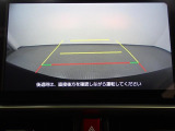 狭い駐車場や立体駐車場などもリアルに映るバックガイドモニター付でラクラク駐車♪