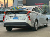 プリウス 1.8 S 