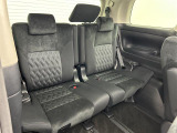 みなさまのお車選びのお手伝いをさせてください!スタッフ一同心よりご来店、お問い合わせをお待ちしております!
