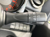 【オートライト】周りの明るさに応じて自動でヘッドライトの点灯・消灯ができる機能です!ライトの付け忘れ・消し忘れなどが無くなり、雨の日や夕方の走行も安心!トンネル通過時も便利ですね♪