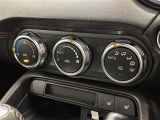 気になる車はすぐにお問い合わせください!画面右側の0066から始まる無料ダイヤルからお問い合わせ下さい!専門スタッフがお車のご質問にお答えいたします!