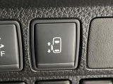 【パワースライドドア】スマートキーや運転席のスイッチでスライドドアの開閉が可能♪電動だから力を入れてドアを開ける必要が無く、小さいお子様でも、重い荷物を持っている時もラクに開け閉めできます♪