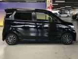 エンジンルーム、室内、クリーニング済みです。厳選したお車を屋内展示場にて展示中☆車両品質には自信がございます!ぜひ一度ご来店ください!!