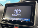 ヴォクシー 1.8 ハイブリッド ZS 煌III 