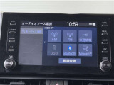 ディスプレイオーディオを装備。スマホと車をつなぐことで、これまでのナビに加えていろんなサービスが楽しめます。