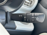 【オートライト(AUTO)】外の明るさをシステムが感知して、自動でヘッドライトが点灯します!ヘッドライトをつけ忘れを防ぐ便利機能です。
