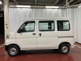 【スマートアシストIII搭載車】 衝突回避支援ブレーキ機能(対車両・歩行者)、衝突警報機能(対車両・対歩行者)、誤発信抑制制御機能などの機能で安全な運転をサポートします