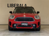LIBERALAの全国在庫約2,400台※!その中から厳選したお車をご提案!お近くの店舗でのご納車可能!その品揃えと品質に驚くこと間違い無し!※2023年10月現在。売約済みの可能性もございます。