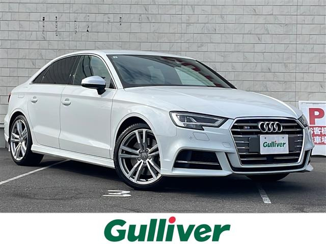 S3セダン 2.0 4WD 本革シート