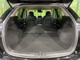 【パワーバックドア】スマートキーや運転席のボタンを押すだけでリアゲートが自動で開閉します!荷物を持っている時や、高い位置にあるバックドアを閉める際に便利な機能です♪