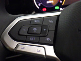 Travel Assist。設定した速度を上限に自動で加減速し、一定の車間距離,およ走行レーンを保つことでロングドライブの疲労を軽減します。
