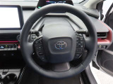 ぜひ展示車の運転席に座ってみてください。