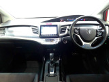 Honda車が初めての方にも扱いやすく分かりやすいインパネ周りと各種スイッチ類です。