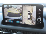 運転をしやすくする多彩な視界を手に入れるシステム。「見通しの悪い交差点での発進」「料金所などへの幅寄せ」「バック駐車」「縦列駐車」といった、多くの人が苦手意識を持ちやすいシーンで効果を発揮します。