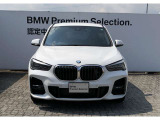 24時間、365日対応のBMWコールセンターがあなたの車をサポートします。当社販売車両は全車両サービス付帯!