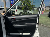☆展示場には高品質の中古車や新車が勢揃いです☆展示台数100台の大型展示場へ是非ご来店ください☆