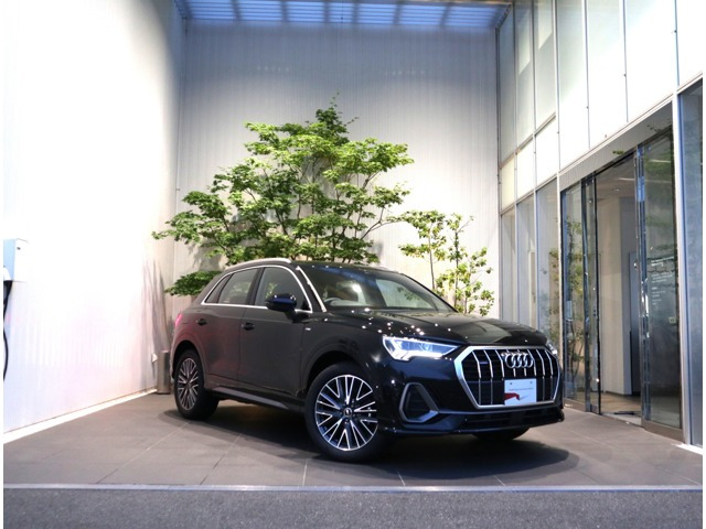 Q3 40 TDI クワトロ Sライン ディーゼル 4WD 