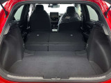 もっと荷物を載せたいときは、後部座席を倒して、このようにアレンジできます!