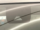 【トヨタセーフティセンス】走行中に前方の車両等を認識し、衝突しそうな時は警報とブレーキで衝突回避と被害軽減をアシスト。より安全にドライブをお楽しみいただけます。