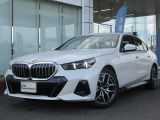 お洒落な街に位置する名鉄BMWプレミアムセレクション長久手(0561)65-0700までお気軽にお問い合わせ下さいませ!