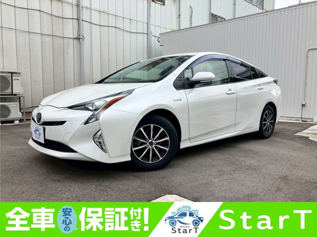 プリウス1.8 S セーフティ プラス E-Four 4WD