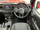 Jeepオーナー様専用の自動車保険があるのをご存じですか?金額も変わらずオプションが付いています。万が一の対応も迅速にできるので是非お任せください。