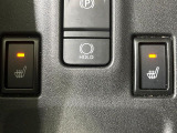 【シートヒーター】寒い日に重宝するシートヒーター!エアコンより早く温まってくれるので寒がりの人も安心ですね♪エアコンの温風は乾燥するから苦手、という方にもをおすすめです。