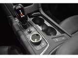 BUBUつくば店はGM(ゼネラルモーターズ)の工場を併設いたしております。車検や一般的な整備をはじめとして、メーカー保証やリコールにも対応しております。より高い安心をお届けいたします。