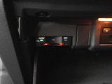 ご納車前に行います点検100項目におきまして、専用のテスターやツールを用いて細かな診断を行います。