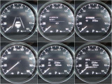 メーター内には、外気温・平均車速・平均燃費・瞬間燃費・走行可能距離のECO情報が表示できる機能があります!