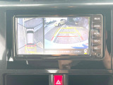 【パノラミックビューモニター】専用のカメラにより、上から見下ろしたような視点で360度クルマの周囲を確認することができます☆死角部分も確認しやすく、狭い場所での切り返しや駐車もスムーズに行えます。